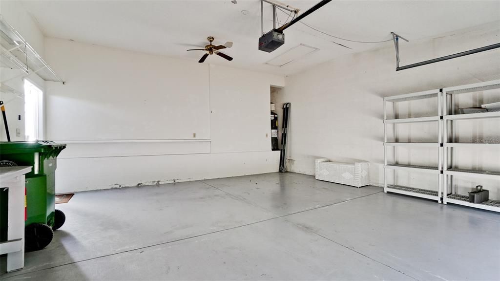 Active With Contract: $344,000 (2 beds, 2 baths, 1272 Square Feet)