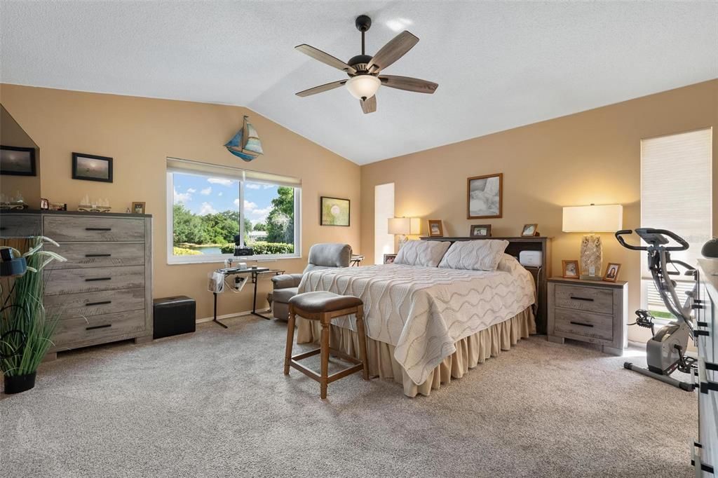 For Sale: $568,000 (3 beds, 2 baths, 2382 Square Feet)