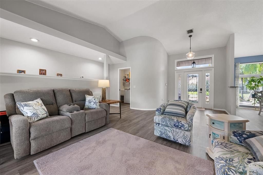 For Sale: $568,000 (3 beds, 2 baths, 2382 Square Feet)