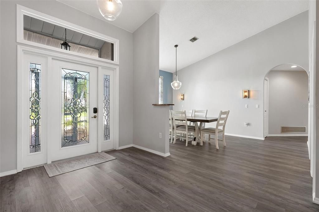 For Sale: $568,000 (3 beds, 2 baths, 2382 Square Feet)