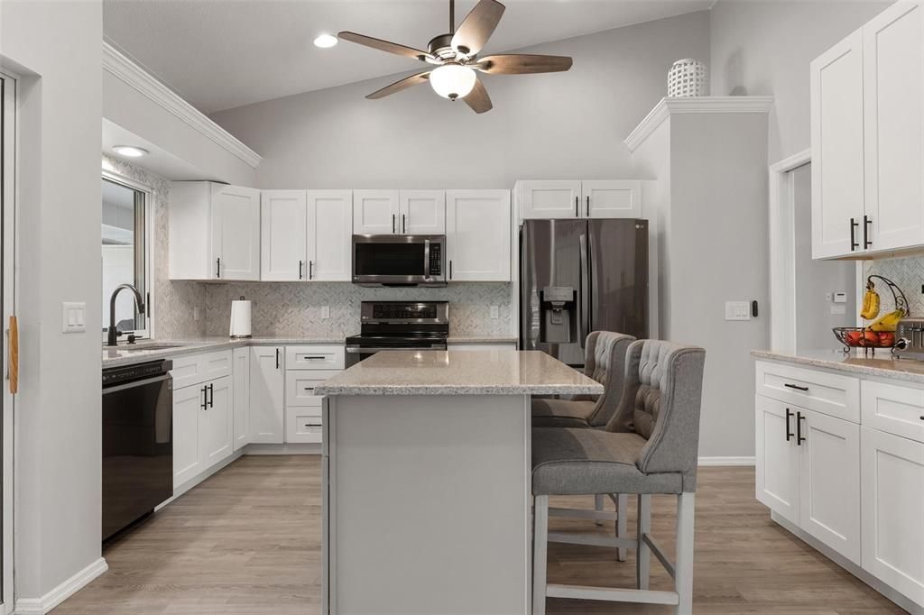 For Sale: $568,000 (3 beds, 2 baths, 2382 Square Feet)