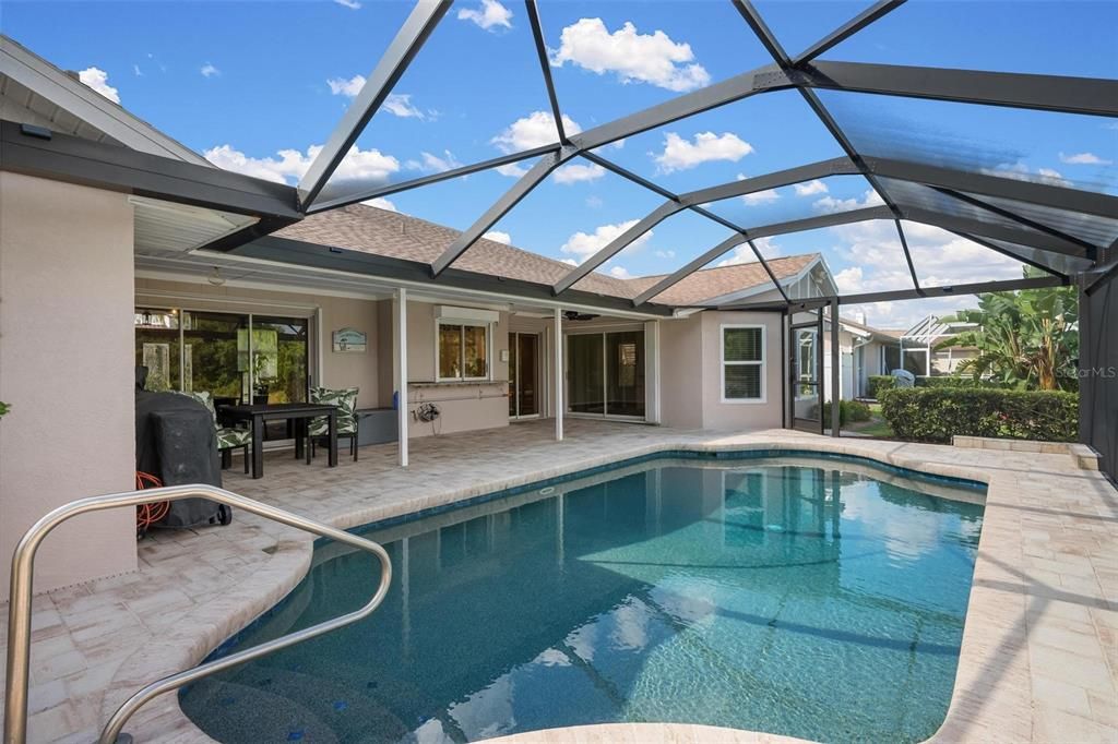 For Sale: $568,000 (3 beds, 2 baths, 2382 Square Feet)