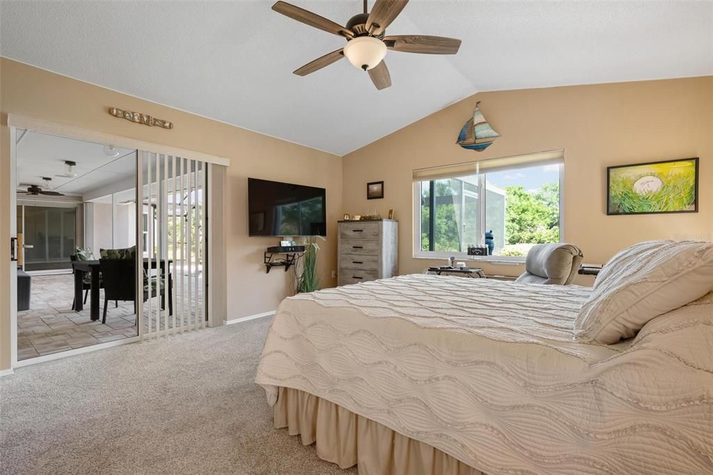 For Sale: $568,000 (3 beds, 2 baths, 2382 Square Feet)