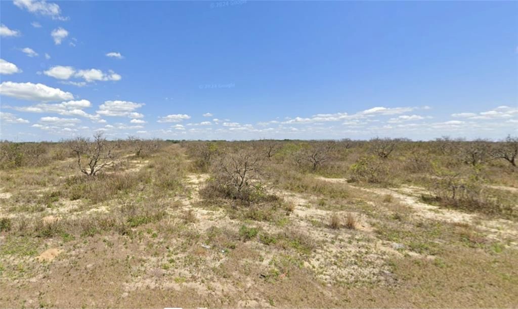En Venta: $700,000 (14.56 acres)