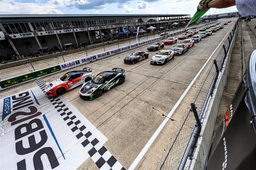 En Venta: $700,000 (14.56 acres)