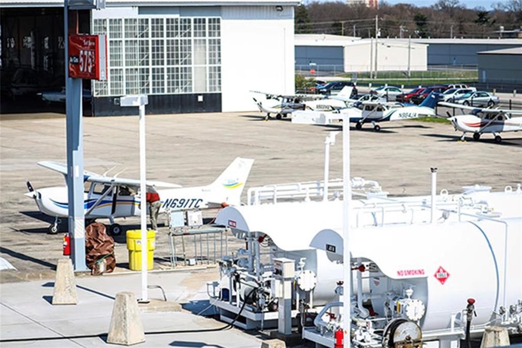 En Venta: $700,000 (14.56 acres)