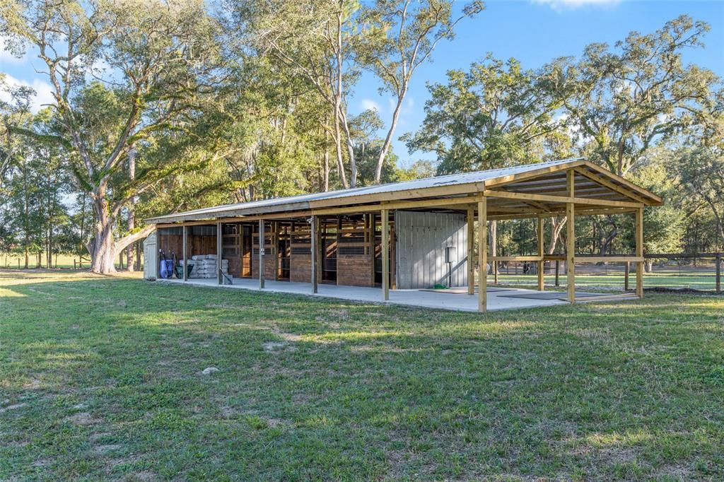 For Sale: $465,000 (3 beds, 2 baths, 1876 Square Feet)