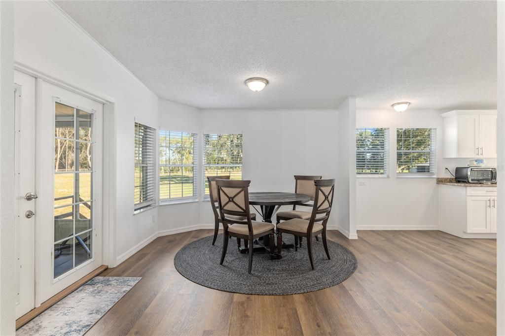 For Sale: $465,000 (3 beds, 2 baths, 1876 Square Feet)