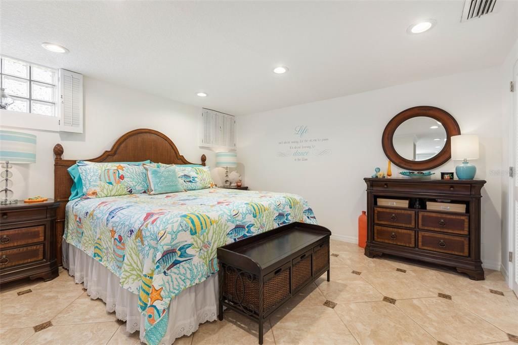 For Sale: $899,777 (3 beds, 2 baths, 1680 Square Feet)