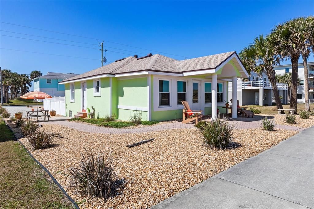 For Sale: $899,777 (3 beds, 2 baths, 1680 Square Feet)