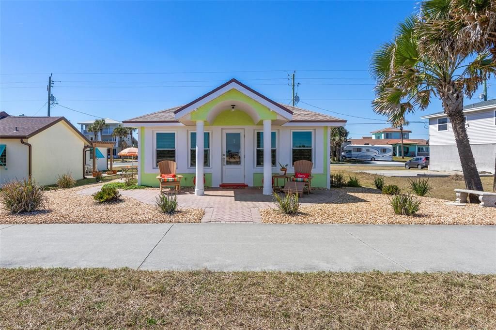 For Sale: $899,777 (3 beds, 2 baths, 1680 Square Feet)