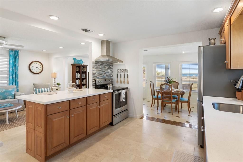 For Sale: $899,777 (3 beds, 2 baths, 1680 Square Feet)