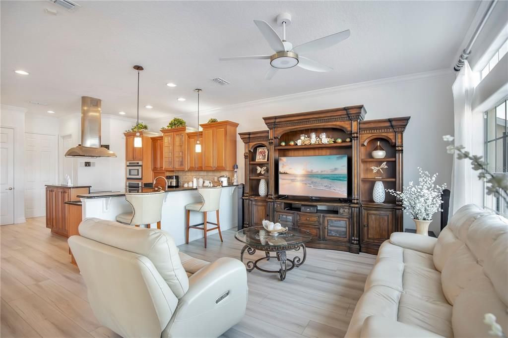 Active With Contract: $875,000 (5 beds, 4 baths, 3511 Square Feet)