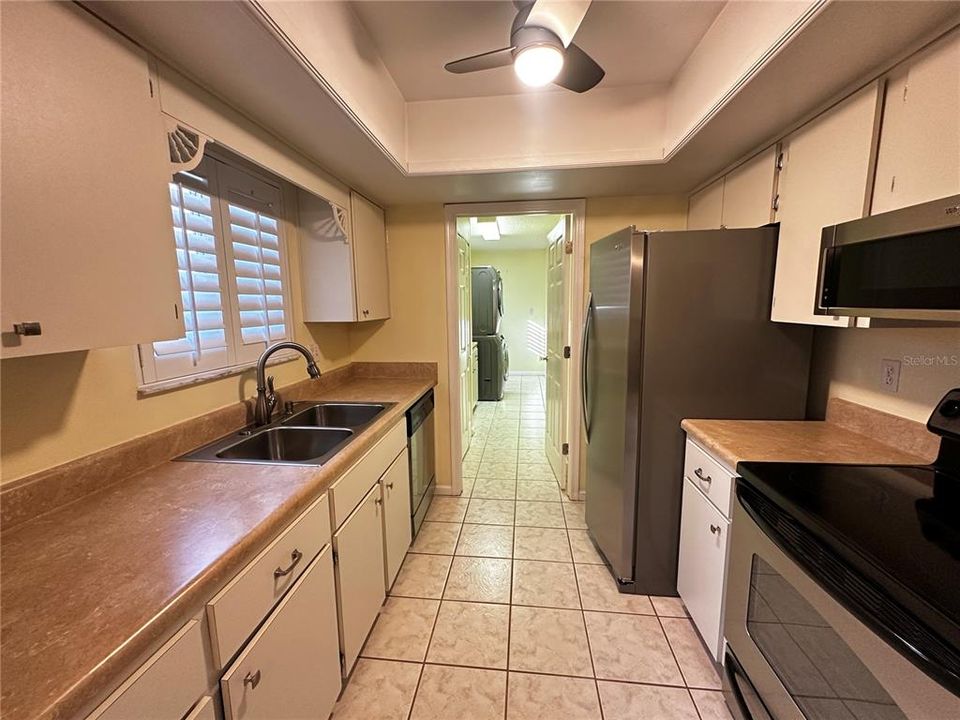 For Rent: $1,695 (2 beds, 2 baths, 990 Square Feet)
