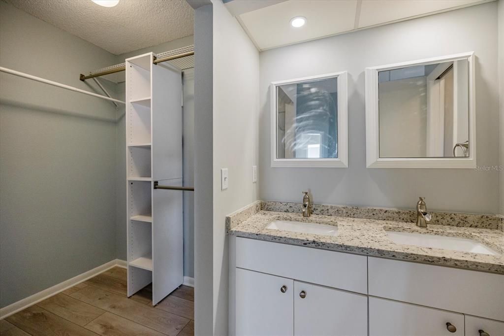 出租: $2,200 (3 贝兹, 2 浴室, 1133 平方英尺)