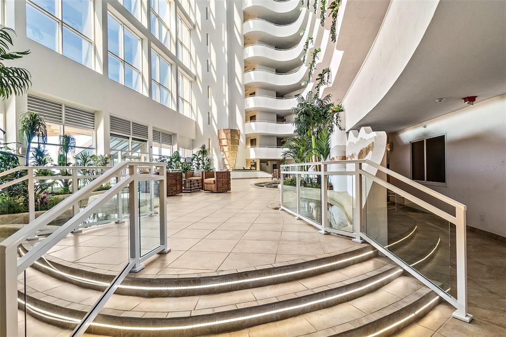 En Venta: $599,000 (3 camas, 3 baños, 1884 Pies cuadrados)