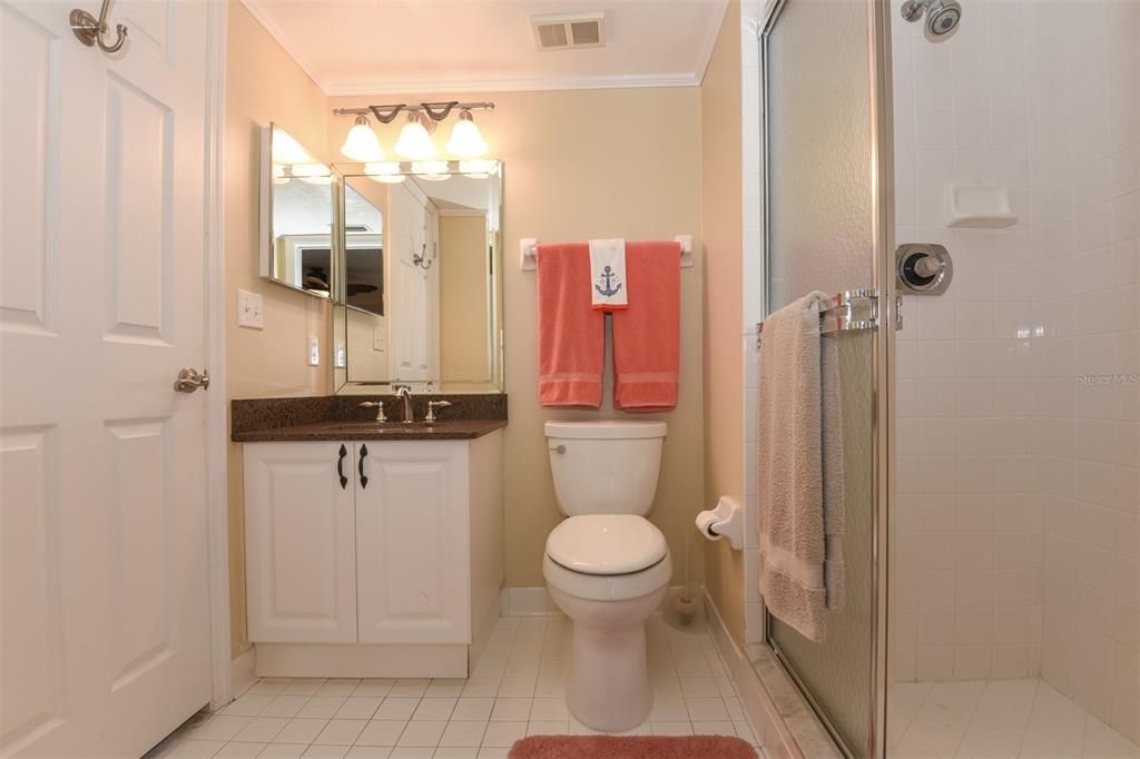 En Venta: $599,000 (3 camas, 3 baños, 1884 Pies cuadrados)