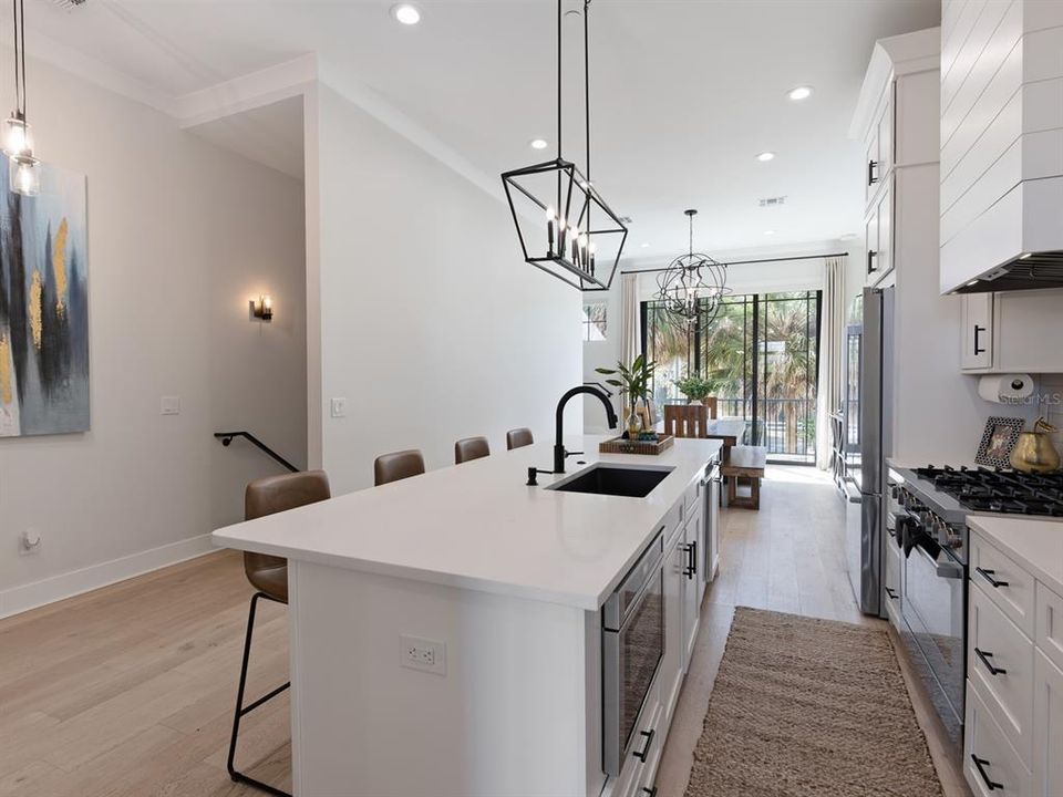 For Sale: $1,095,000 (4 beds, 4 baths, 2225 Square Feet)