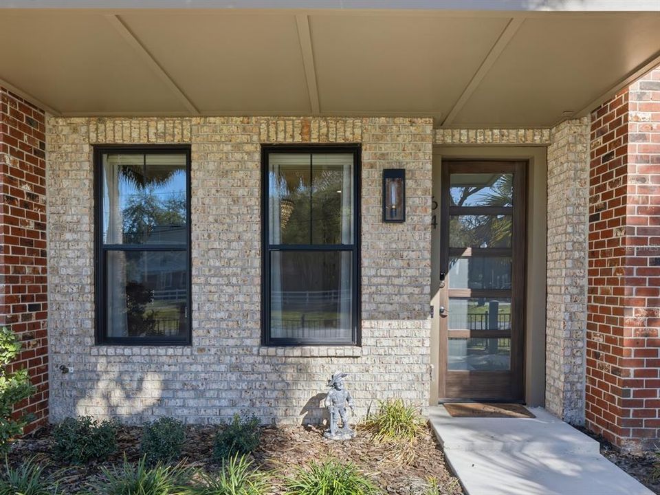 For Sale: $1,095,000 (4 beds, 4 baths, 2225 Square Feet)