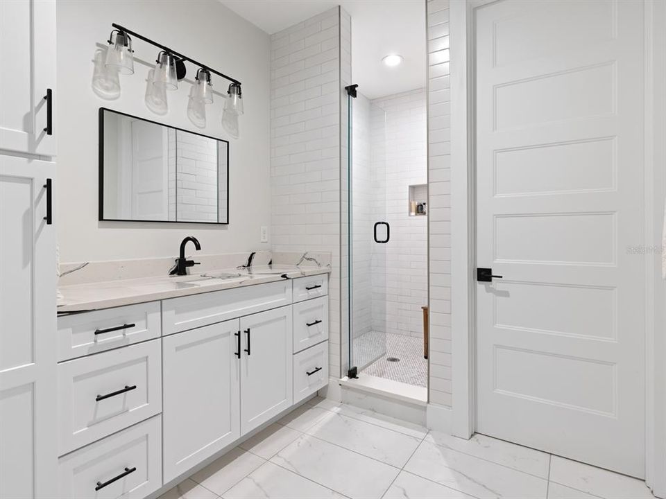 For Sale: $1,095,000 (4 beds, 4 baths, 2225 Square Feet)