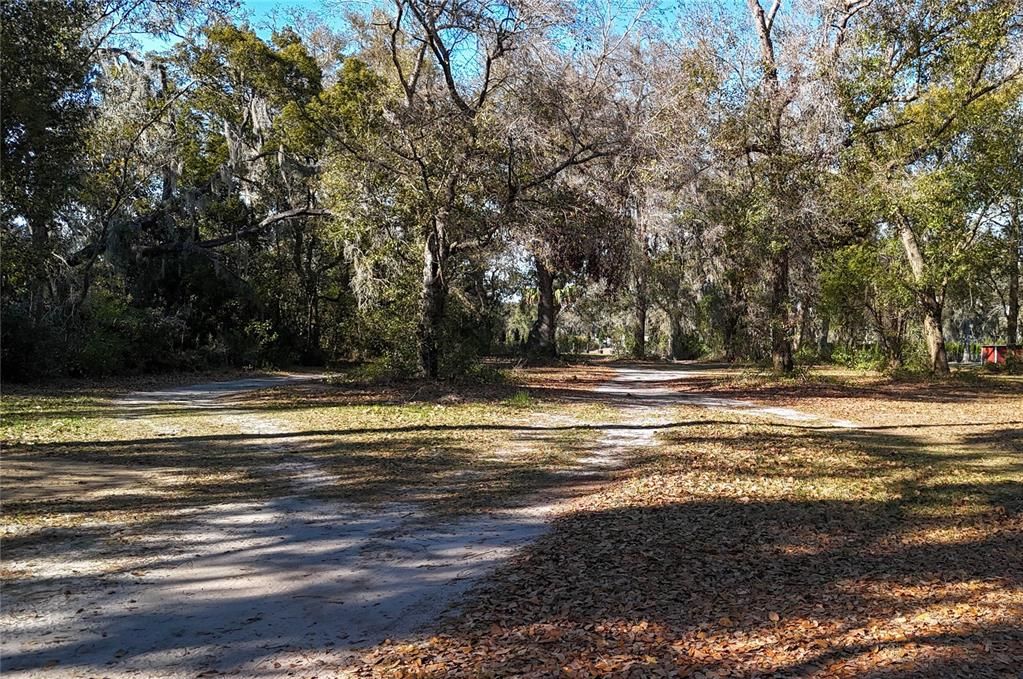 待售: $155,000 (1.03 acres)