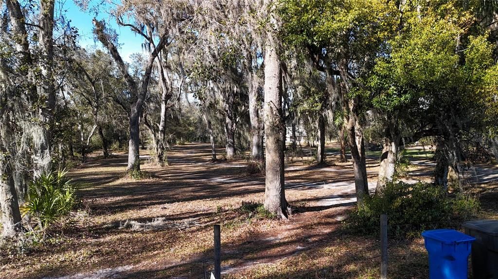 待售: $155,000 (1.03 acres)