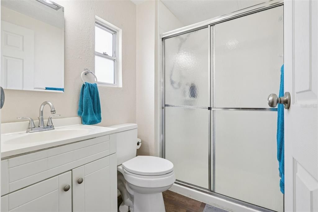 For Sale: $160,000 (2 beds, 2 baths, 960 Square Feet)