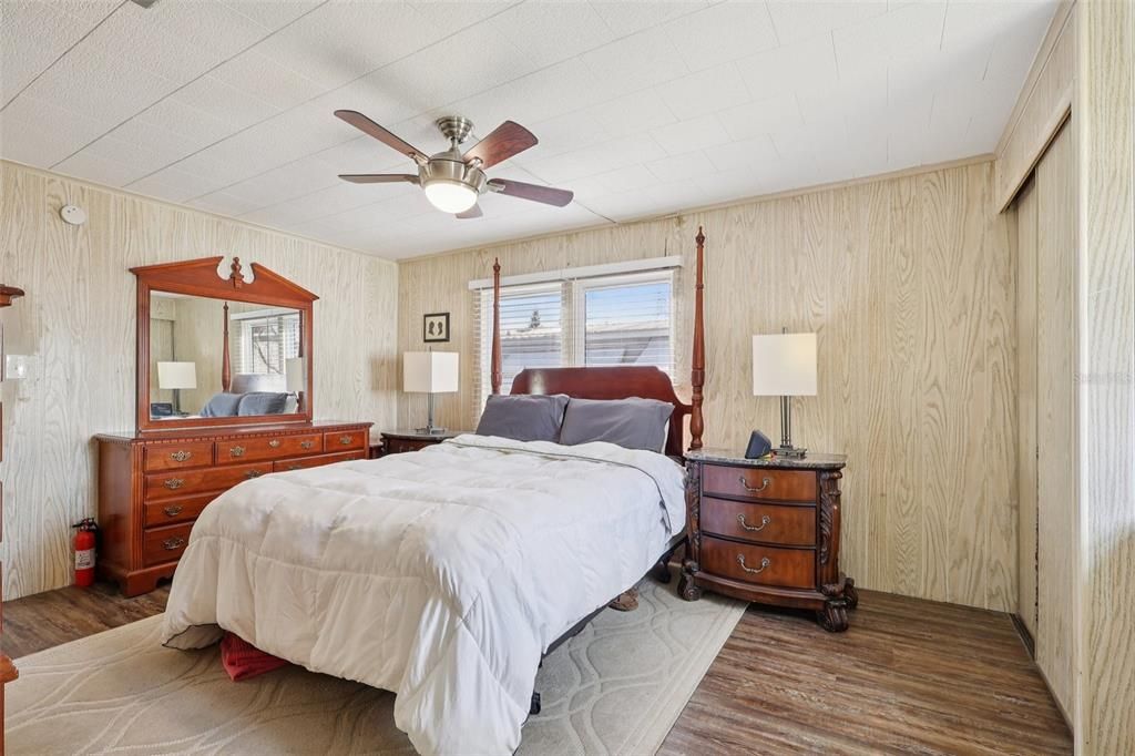 For Sale: $160,000 (2 beds, 2 baths, 960 Square Feet)