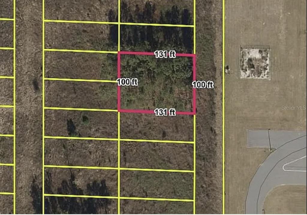 En Venta: $14,000 (0.30 acres)
