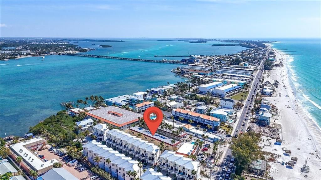For Sale: $649,900 (2 beds, 1 baths, 675 Square Feet)