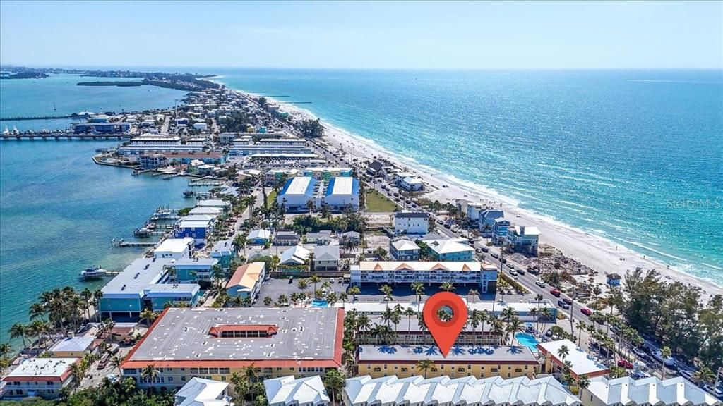 For Sale: $649,900 (2 beds, 1 baths, 675 Square Feet)