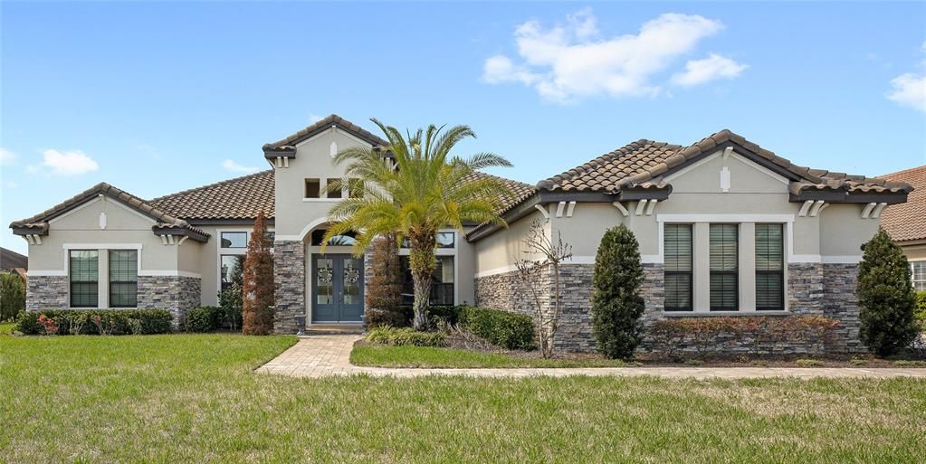 En Venta: $979,000 (4 camas, 4 baños, 3163 Pies cuadrados)