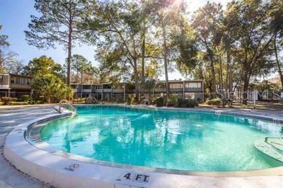 待售: $94,500 (3 贝兹, 2 浴室, 1228 平方英尺)