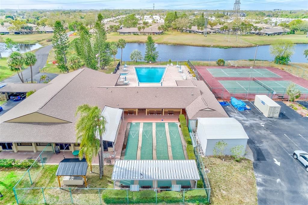 Под контрактом: $1,700 (2 спален, 2 ванн, 1105 Квадратных фут)