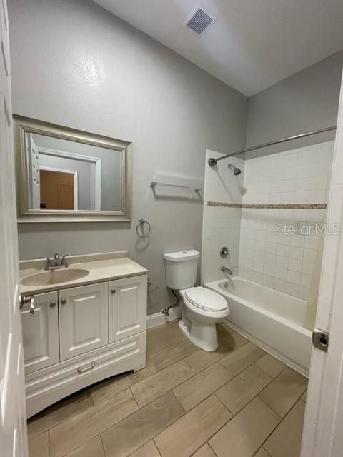 For Rent: $2,200 (3 beds, 2 baths, 1500 Square Feet)