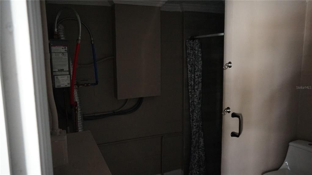 Activo con contrato: $130,000 (3 camas, 2 baños, 1177 Pies cuadrados)