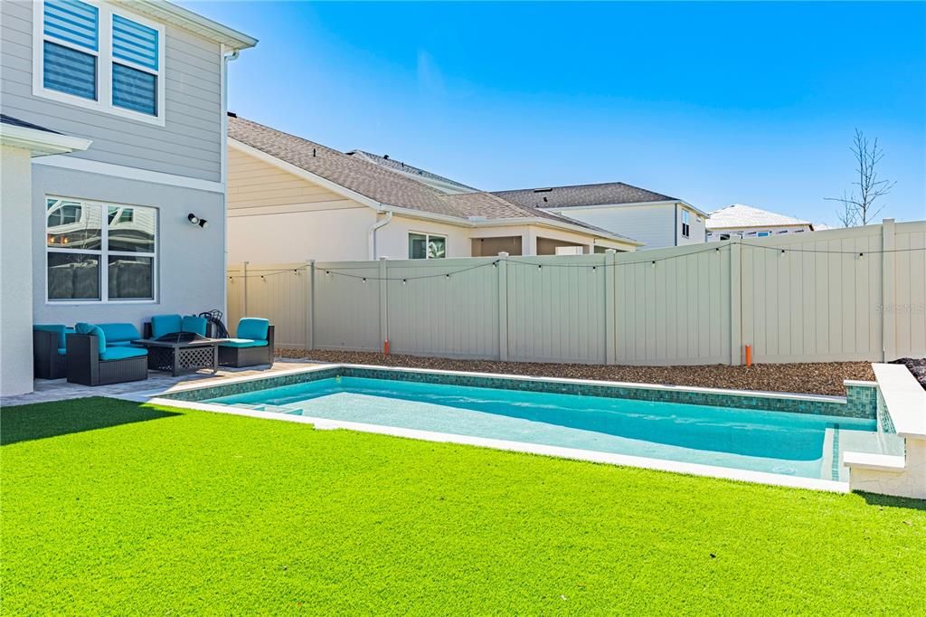 Activo con contrato: $1,025,000 (5 camas, 3 baños, 2978 Pies cuadrados)