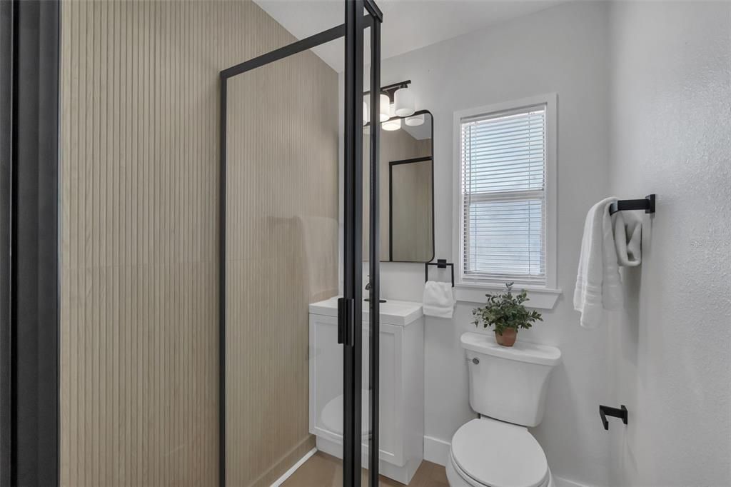 For Sale: $334,900 (2 beds, 0 baths, 1029 Square Feet)