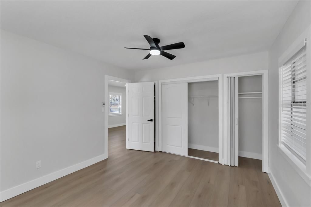 For Sale: $334,900 (2 beds, 0 baths, 1029 Square Feet)