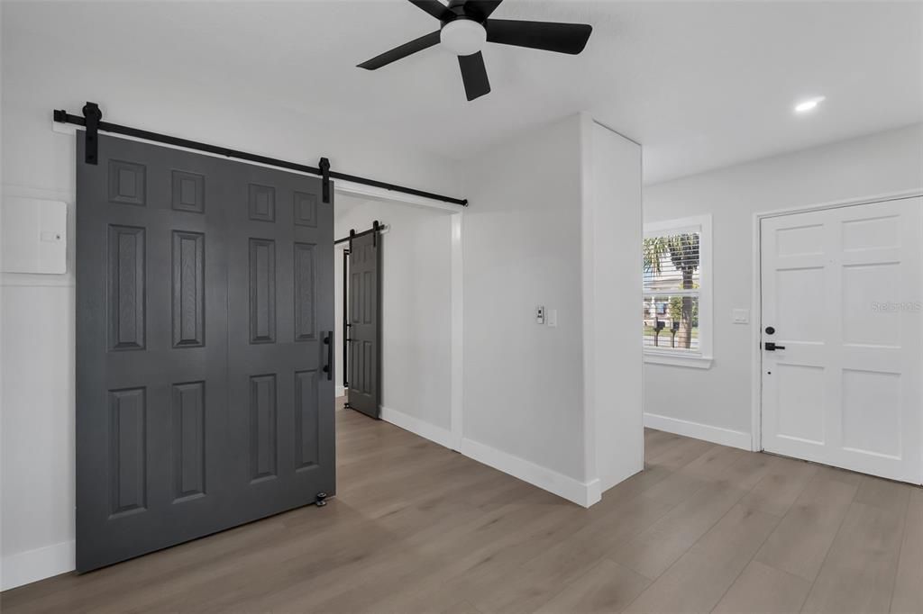 For Sale: $334,900 (2 beds, 0 baths, 1029 Square Feet)