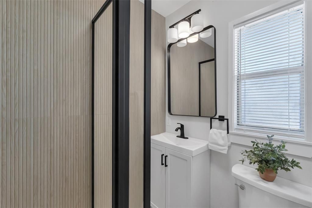For Sale: $334,900 (2 beds, 0 baths, 1029 Square Feet)