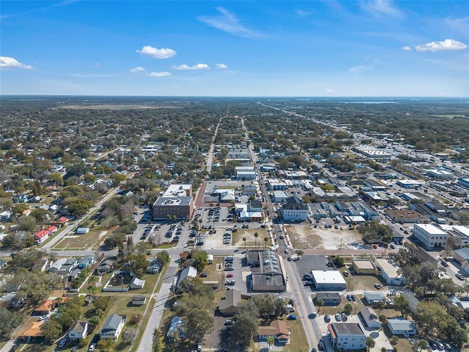 For Sale: $334,900 (2 beds, 0 baths, 1029 Square Feet)
