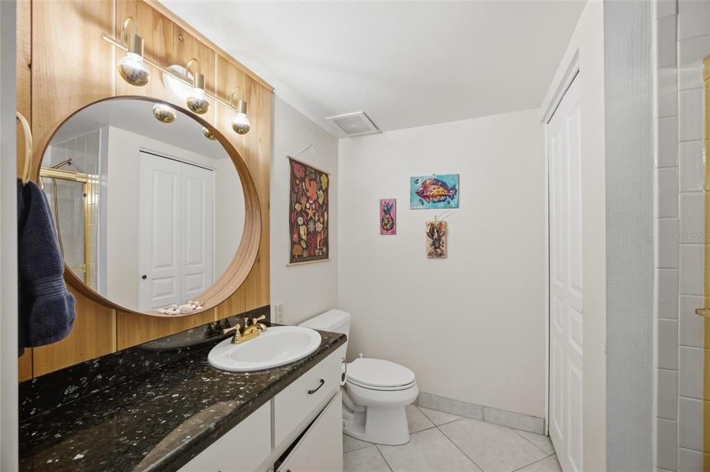 En Venta: $650,000 (2 camas, 2 baños, 1170 Pies cuadrados)