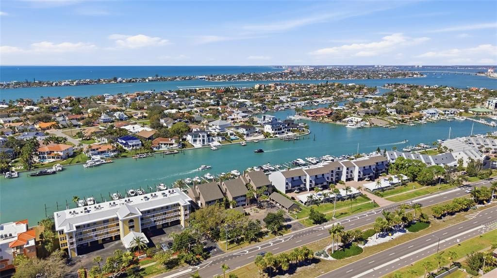 En Venta: $650,000 (2 camas, 2 baños, 1170 Pies cuadrados)