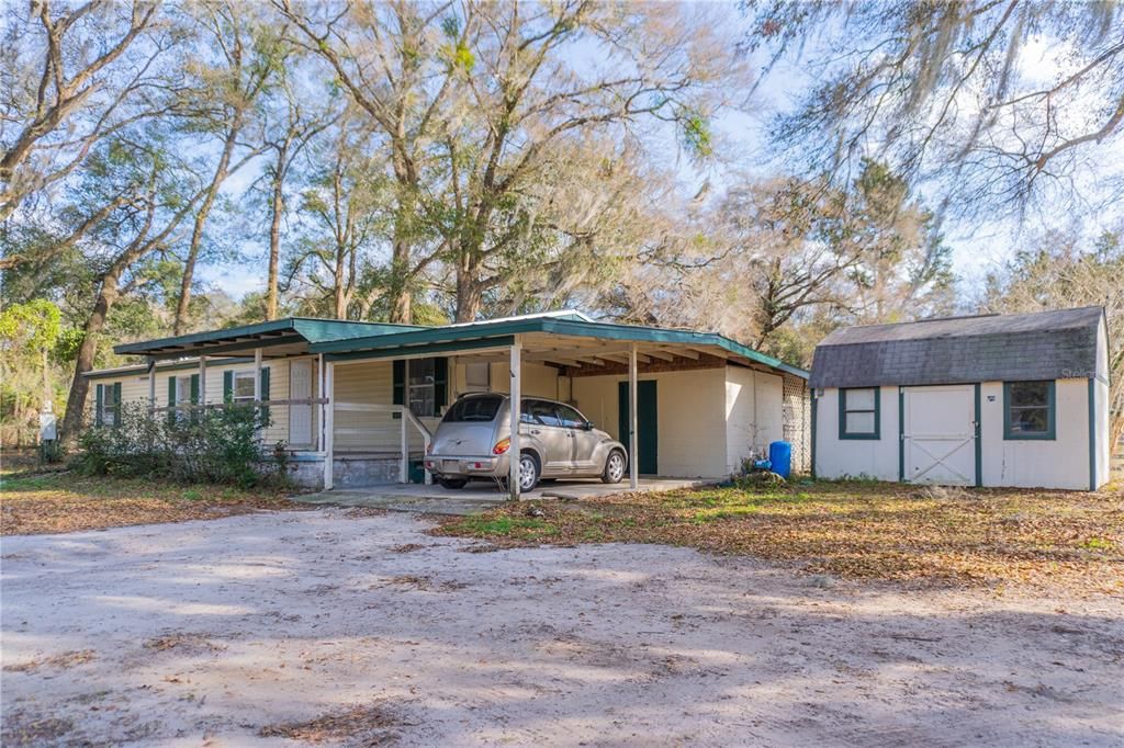 For Sale: $625,000 (6 beds, 4 baths, 3113 Square Feet)