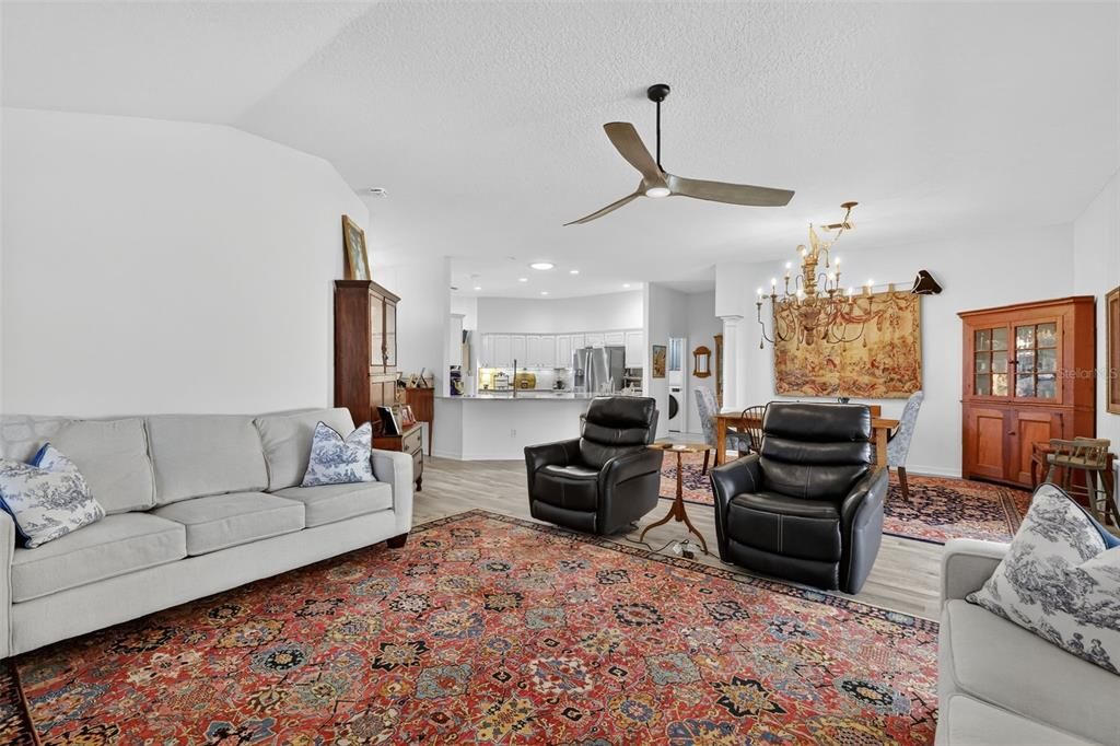 For Sale: $639,000 (3 beds, 2 baths, 2222 Square Feet)