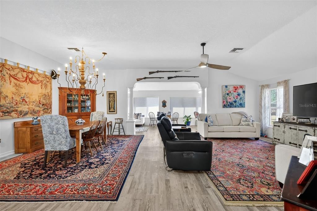 For Sale: $639,000 (3 beds, 2 baths, 2222 Square Feet)