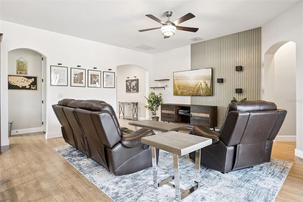 For Sale: $379,500 (4 beds, 2 baths, 1780 Square Feet)