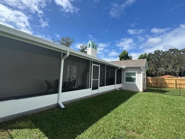 For Rent: $3,575 (2 beds, 2 baths, 2000 Square Feet)