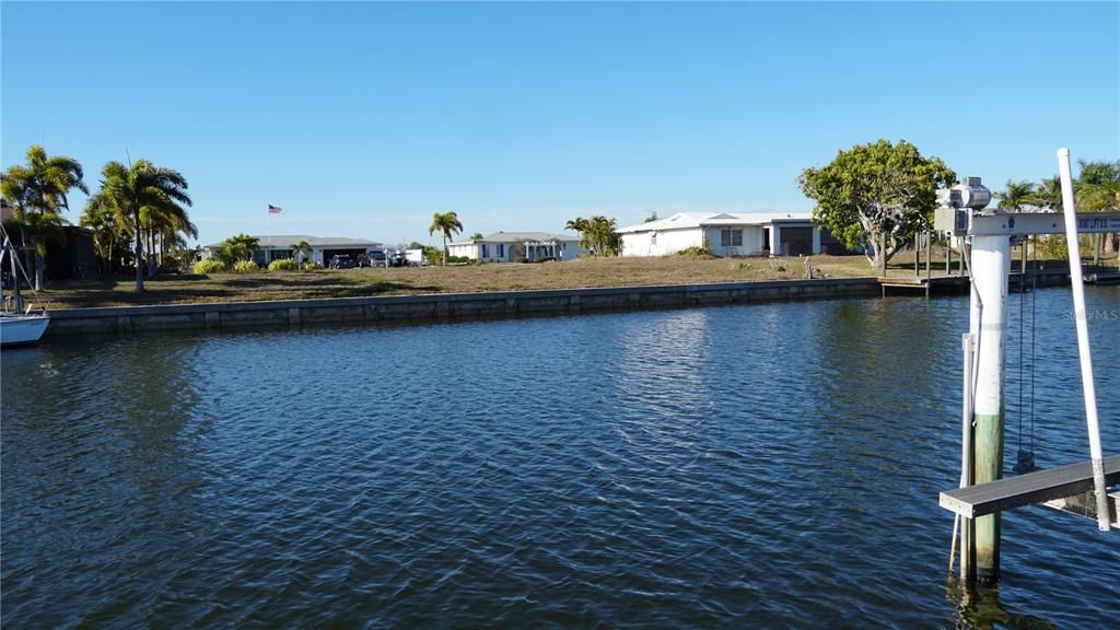 Active With Contract: $439,000 (4 beds, 2 baths, 2082 Square Feet)